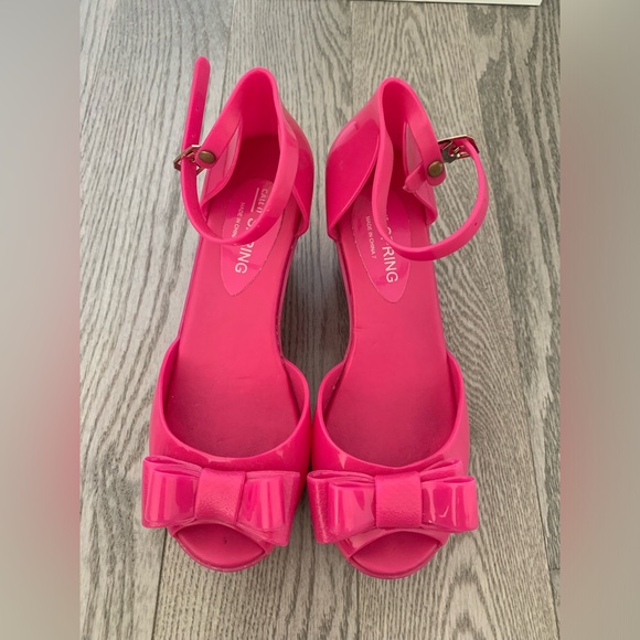 Call It Spring Pink Jelly Water Rubber Bow Wedge Size 37 - Picture 8 of 12